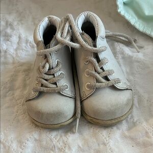 Kids White Leather Lace-Up Shoes